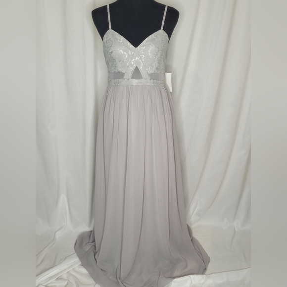 Maniju Gray V-Neck Lace Top Spaghetti Straps Floor Length Chiffon Skirt - Size L - Picture 1 of 12